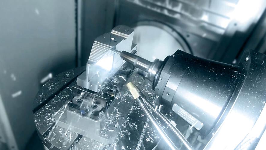 Highly efficient roughing with HPC milling machines